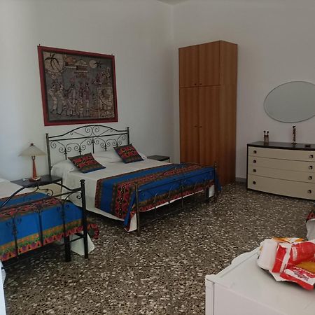 B&B Villa Vittorio Galatone Exterior foto